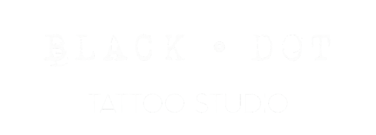 Logo von Black Dot Tattoo Studio in Besigheim mit modernem Schriftzug auf transparentem Hintergrund.