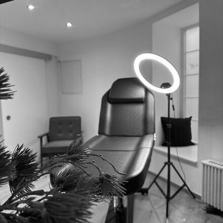 Black Dot Tattoo Studio Besigheim. Aufnahme Tätowierbereich